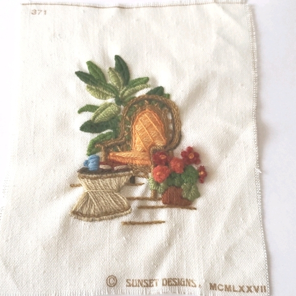 Vintage Other - Vintage 1977 Sunset Design embroidered fabric